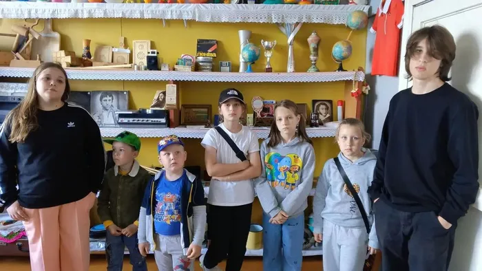Экскурсия в Боговарово, РВО Дружные ребята, Новинская б-ка (3)