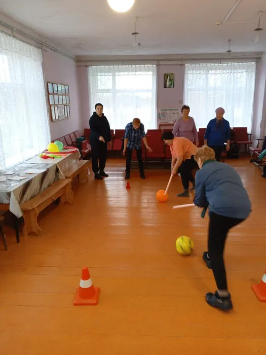 Новинская поселенческая библиотека. Новинский сельский клуб. День народного единства.7