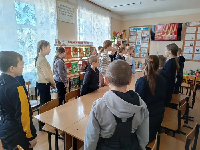 Герои - антифашисты. Час памяти в детской библиотеке (6)