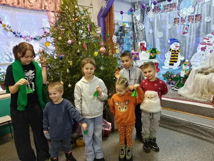 Новогодние мероприятия в Лебедевской библиотеке (1)