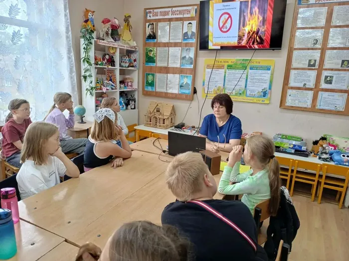 Клуб Любознайка, Детская б-ка (8)
