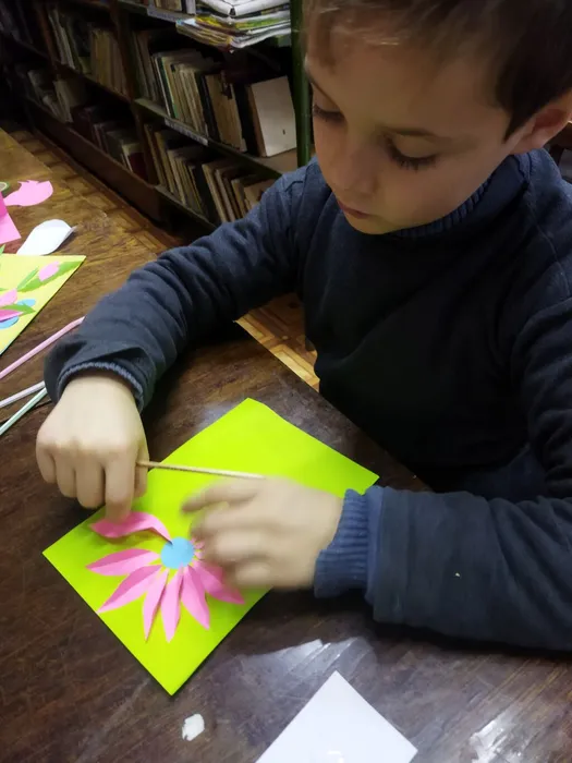 В Сивцевской библиотеке идёт подготовка к Дню матери (5)