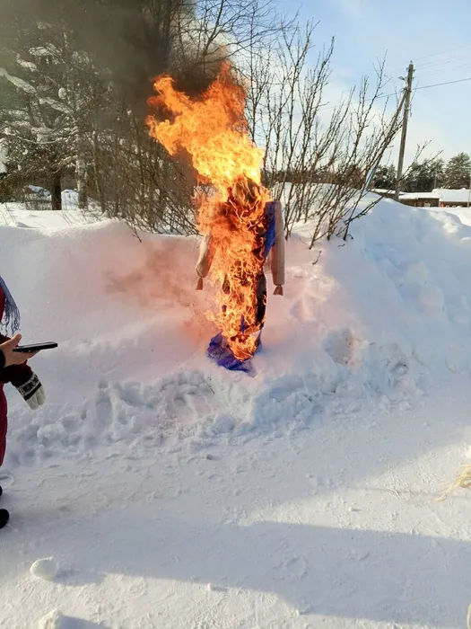 Стариковская поселенческая библиотека Стариковский сельский клуб. Фольклорные гуляния «Зиму провожаем, весну встречаем».