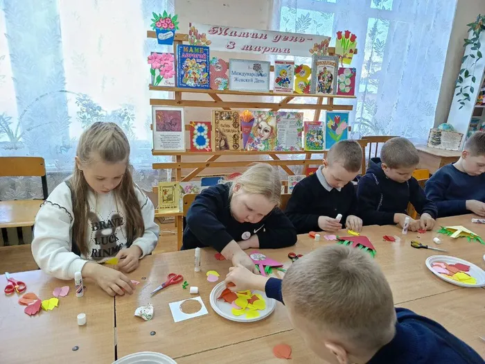 Мастер - класс к 8 марта в ДБ (8)
