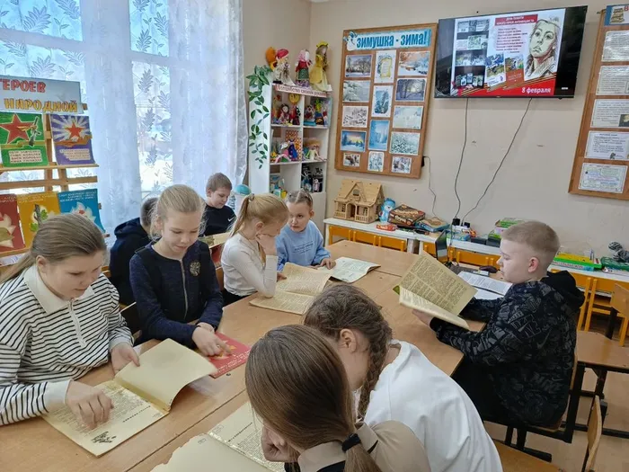 Герои - антифашисты. Час памяти в детской библиотеке (5)
