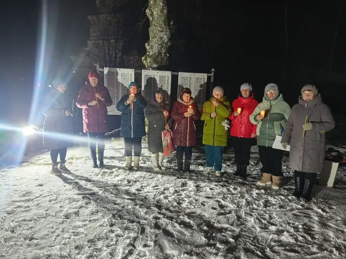 Митинг ко Дню неизвестного солдата в Луптюге (2)