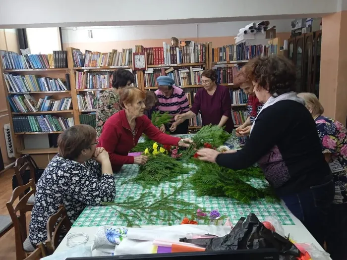 Подготовка к 9 мая в Центральной библиотеке (3)