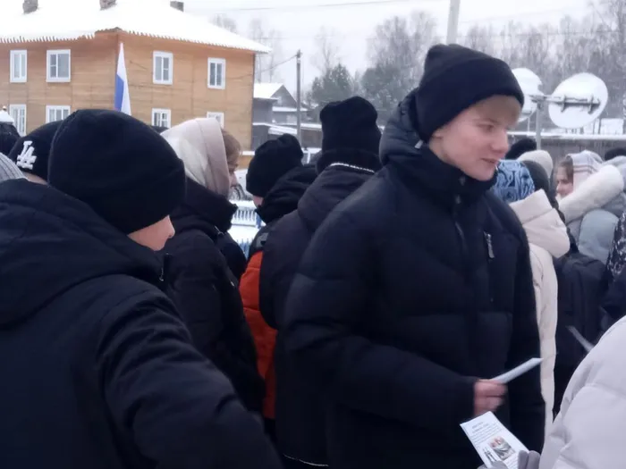 Информационная патриотическая акция в День Неизвестного солдата. ЦБ (1)