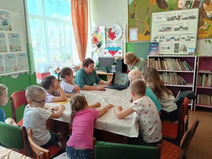 Новинская поселенческая библиотека. РВО «Дружные ребята».&nbsp; Познавательно- игровая программа&nbsp;«Открывая книгу - открываю мир». (2)