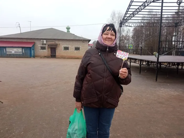 День доброты - уличная акция. Центральная библиотека (1)