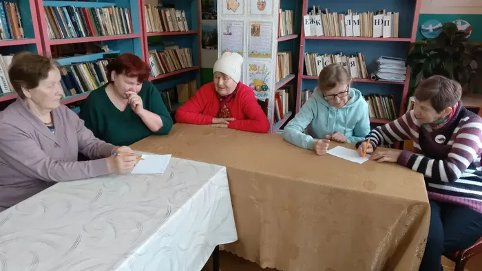 Новинская поселенческая библиотека. Новинский сельский клуб.&nbsp;Мероприятия, посвященные Дню космонавтики.2