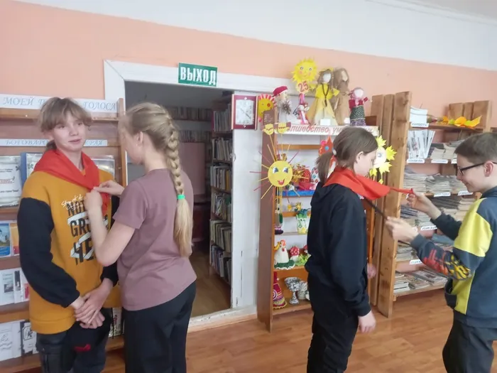 Квест - игра Будь готов! в Центральной и Детской библиотеках с. Боговарово (2)