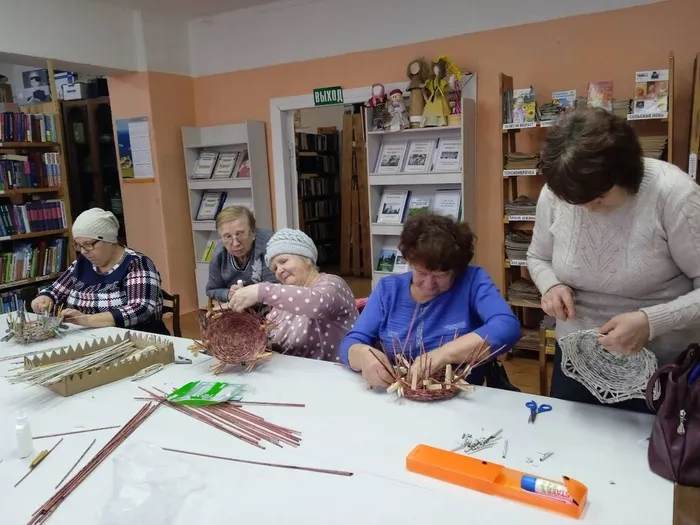 "Творческие мастер - классы в ЦБ"