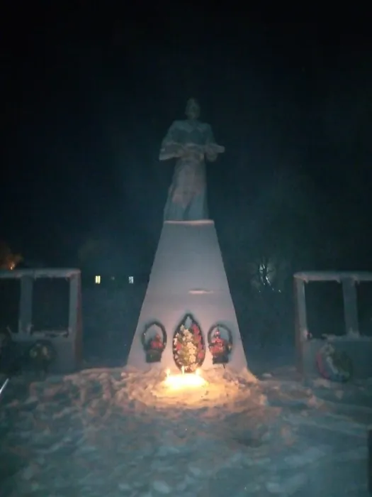 День неизвестного солдата... Лебедевская библиотека (1)