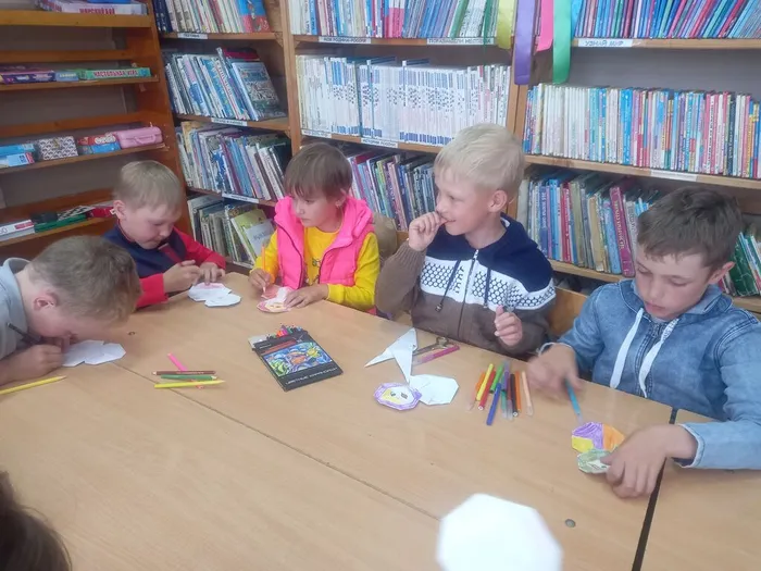 Дети на мастер - классе Матрёшка (1)