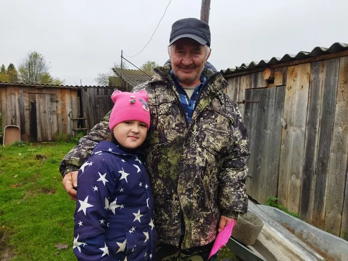 Поздравления и подарки пожилым.