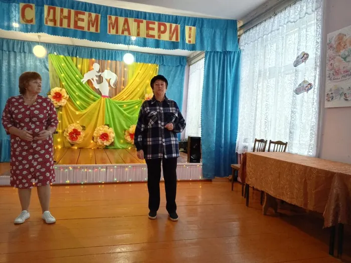 День матери. Новинская библиотека, Новинский клуб (9)