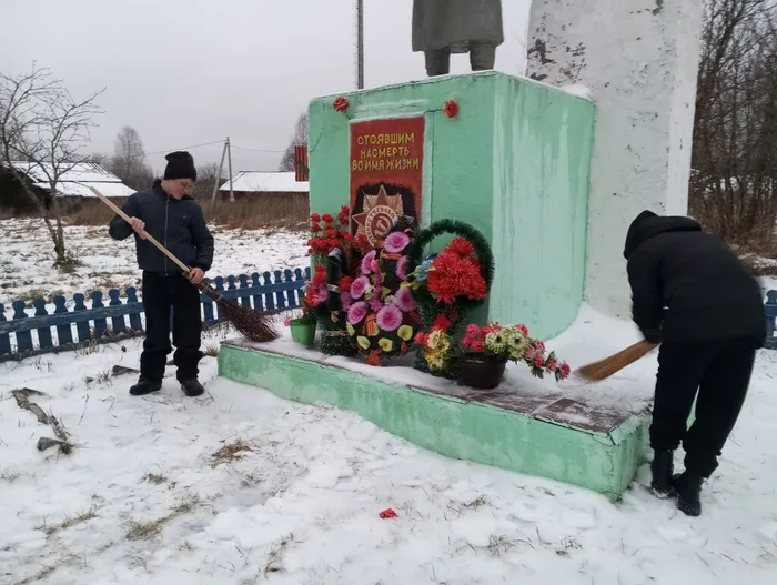 акция Чистый памятник