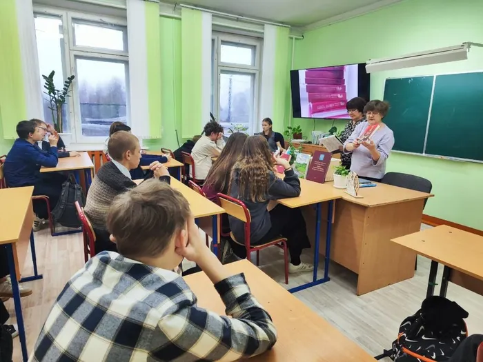 Родной край - беседа с учащимися. Детская библиотека (5)