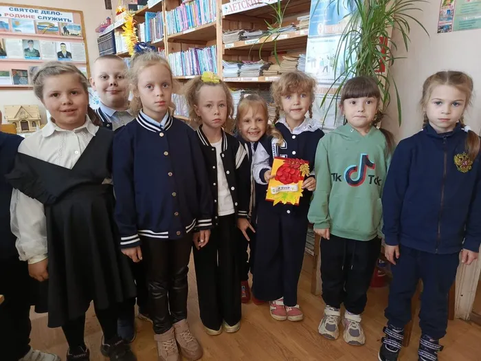К дню учителя - Детская библиотека (7)