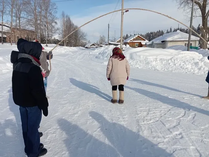 Соловецкая поселенческая библиотека. «Барыня Масленица»- игровая программа.