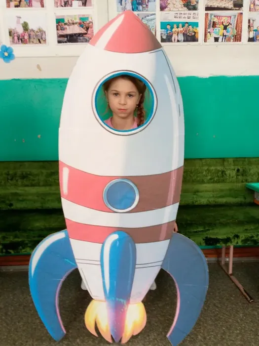 Космос. Лебедевская б-ка (5)