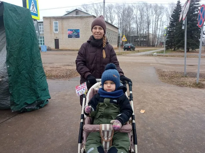 День доброты - уличная акция. Центральная библиотека (2)