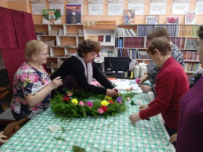 Подготовка к 9 мая в Центральной библиотеке (4)