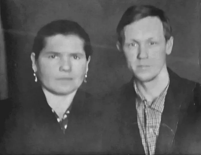 Супруги А.Д. и В.Я. Квасниковы. Примерно середина - конец 1960-х гг.