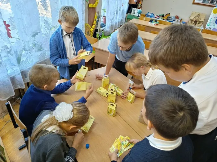 К дню учителя - Детская библиотека (10)